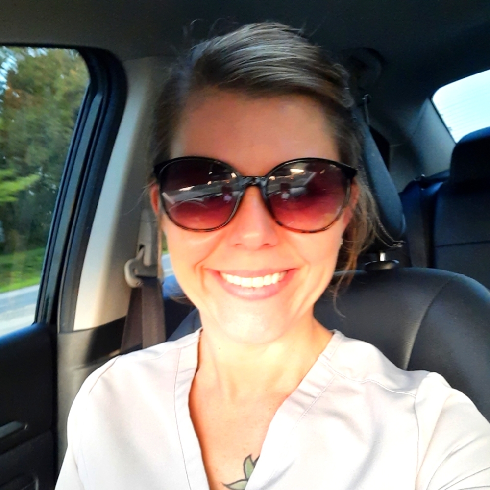 Meet your Posher, Sarah